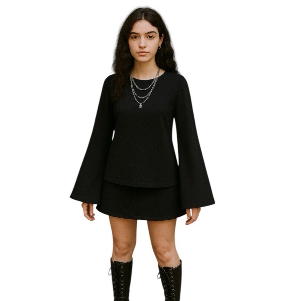 Zouk Black Whimsigoth Fairy Goth Big Bell Sleeves Criss-Cross Back Detail Size M